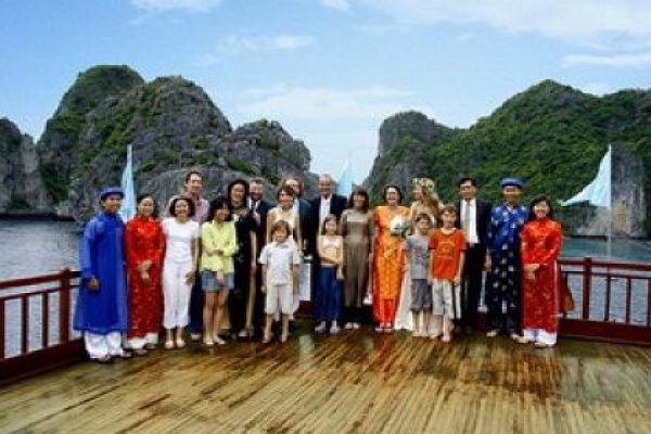 Travel to Halong Bay during the Tet holiday